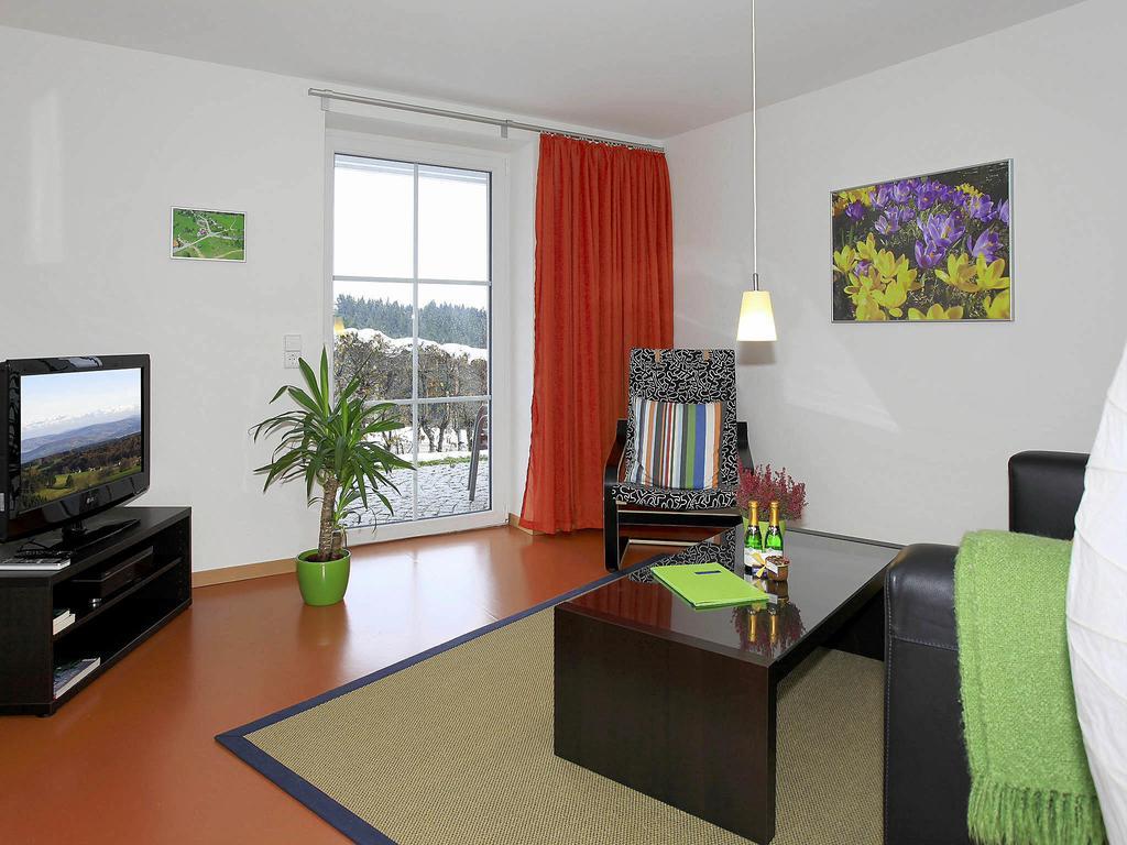 Dreilanderblick Ferienappartements Herrischried Pokoj fotografie